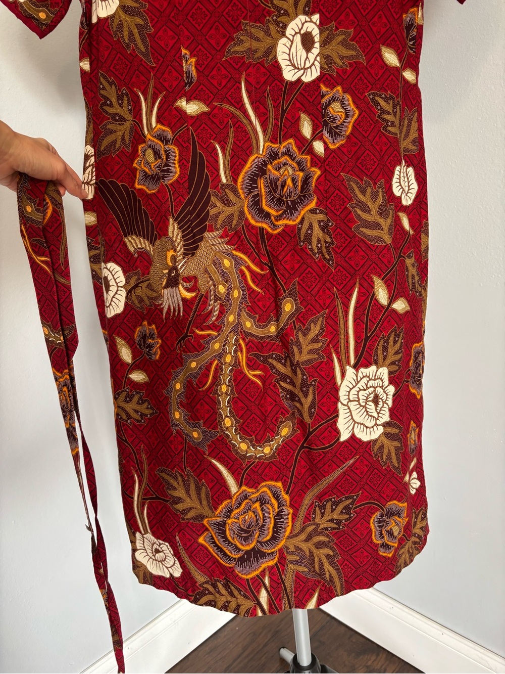Deep Red Batik Floral Sheath Dress XS - Picture 10 of 16